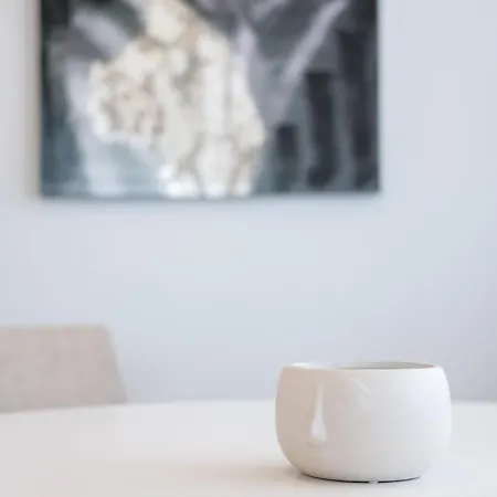 Solaar Faneromeni Λάρνακα