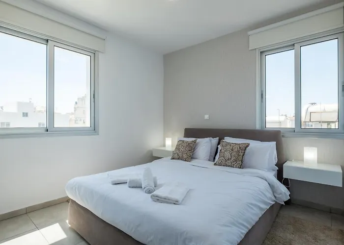 Apartament Solaar Faneromeni