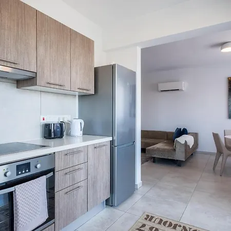 Solaar Faneromeni * Larnaca