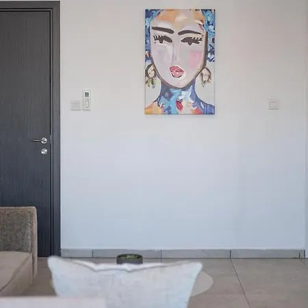 Solaar Faneromeni * Larnaca