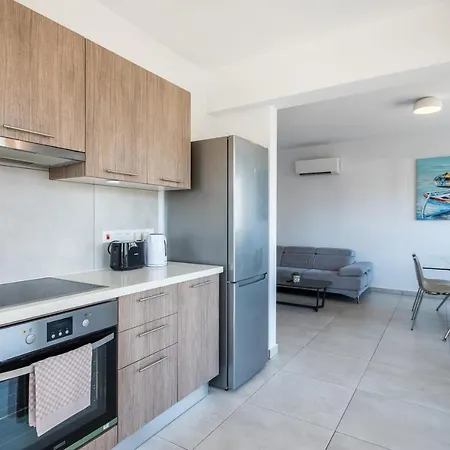 Apartment Solaar Faneromeni Larnaca