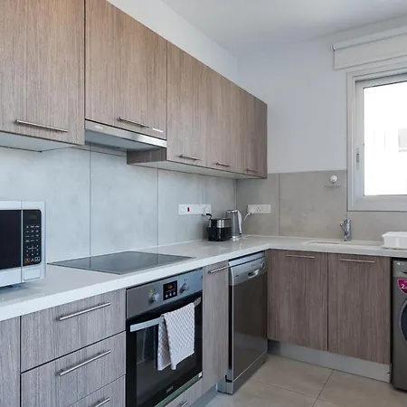 Solaar Faneromeni Apartment Larnaca