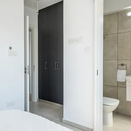 Appartement Solaar Faneromeni Larnaca