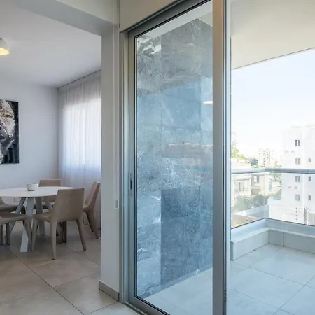 Solaar Faneromeni Apartment Larnaca
